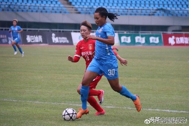 马克西谈与詹姆斯的训练经历：隆多引荐成就合作